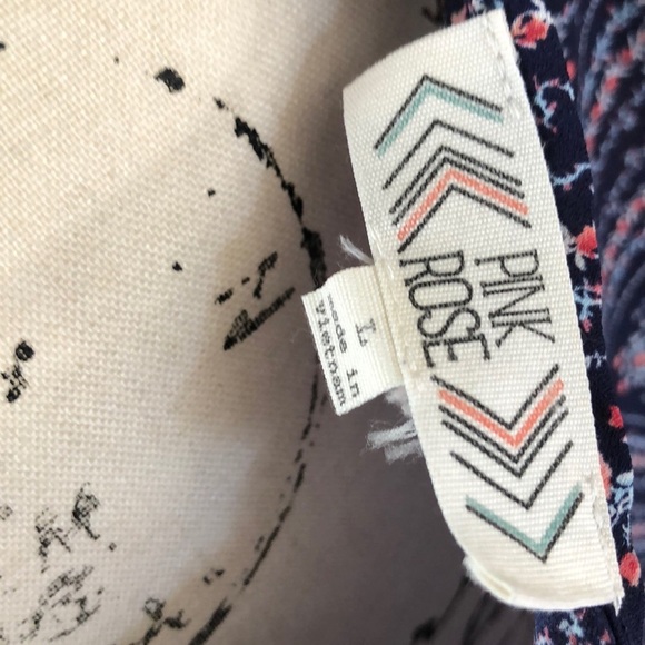 Pink Rose Floral Top - Picture 6 of 7